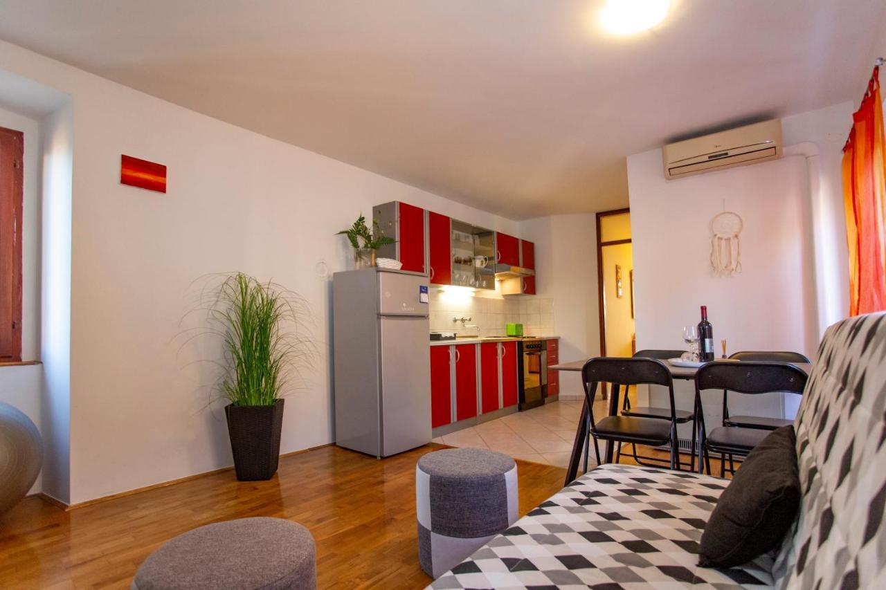 Apartment Kika Pula Extérieur photo