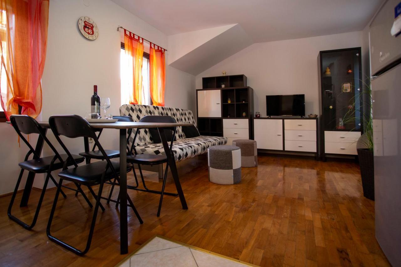 Apartment Kika Pula Extérieur photo