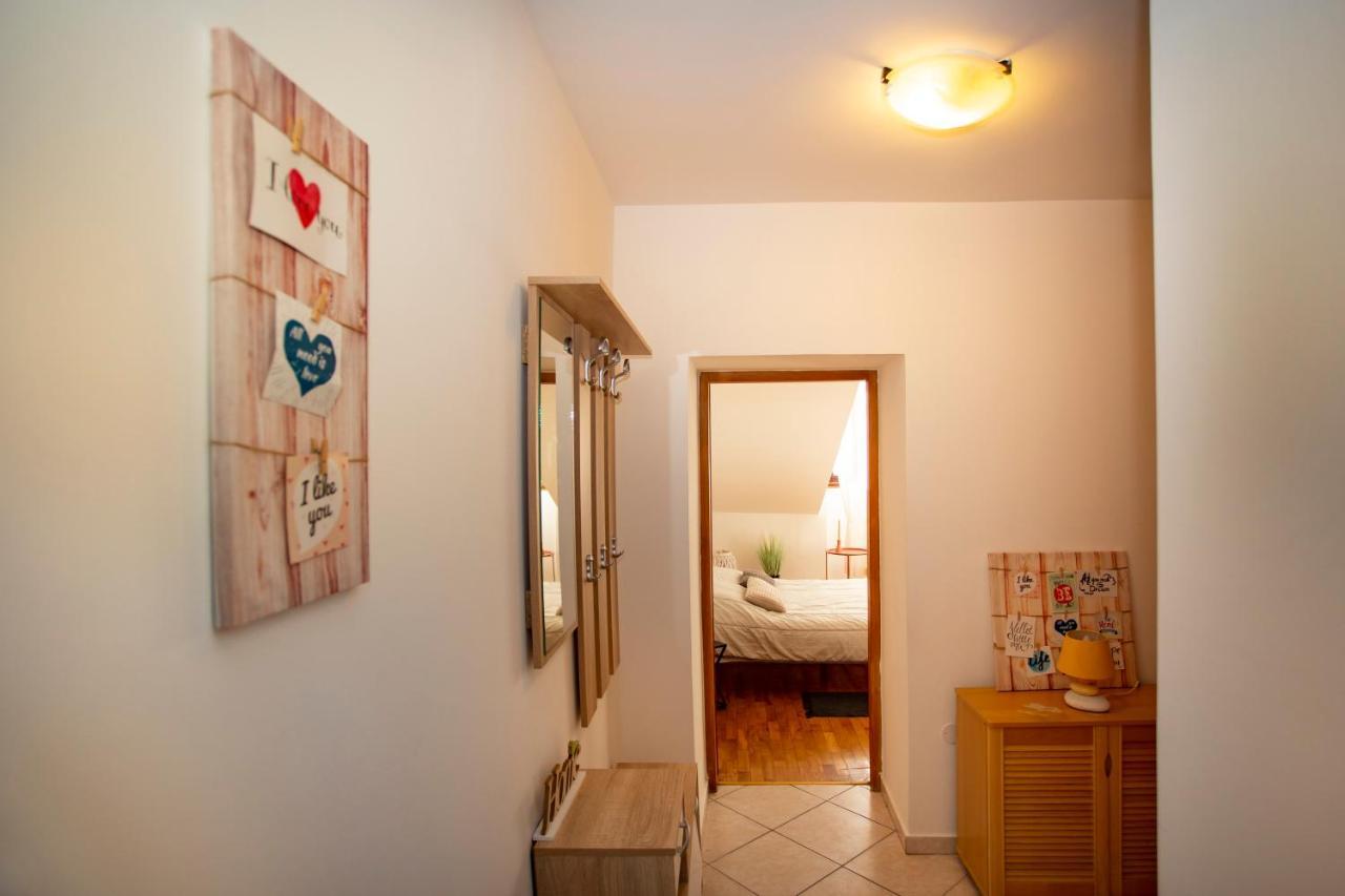 Apartment Kika Pula Extérieur photo