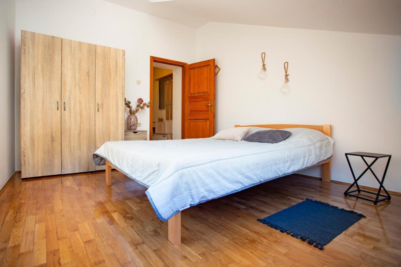 Apartment Kika Pula Extérieur photo